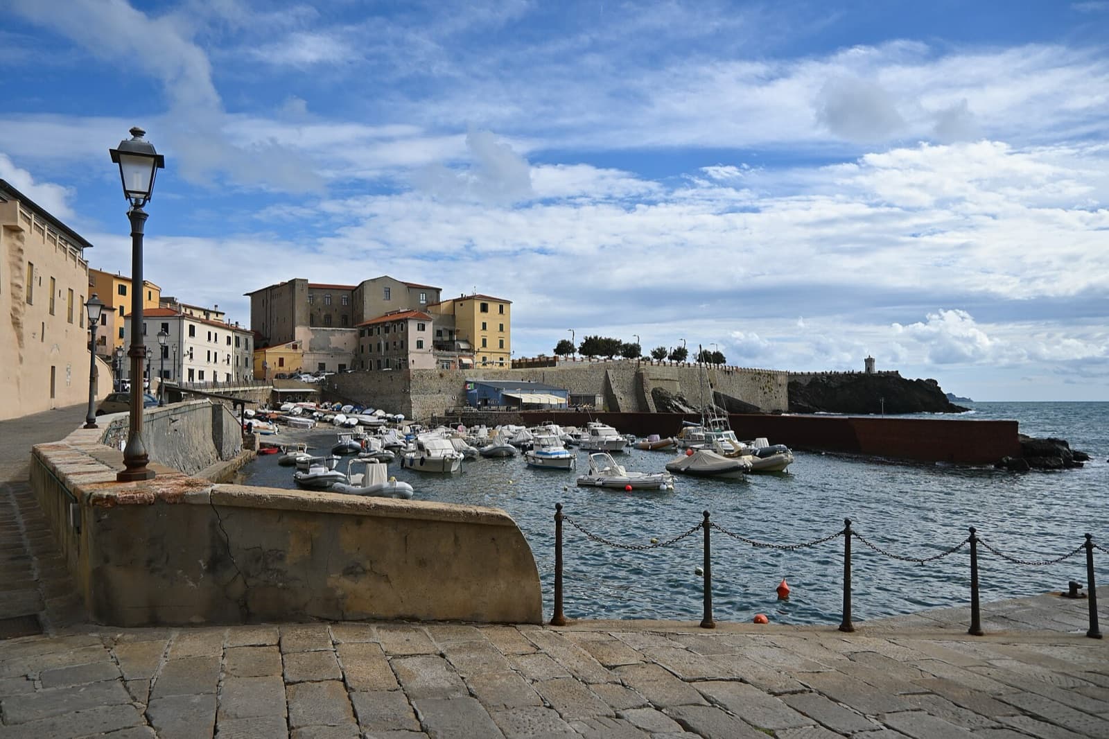Ristoranti e vita notturna 3